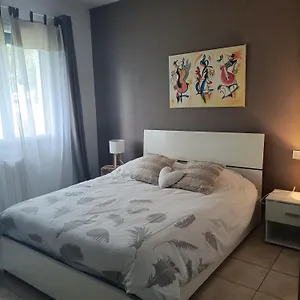 https://chambre-calme-dans-une-maison-a-la-campagne.midi-pyreneeshotels.com